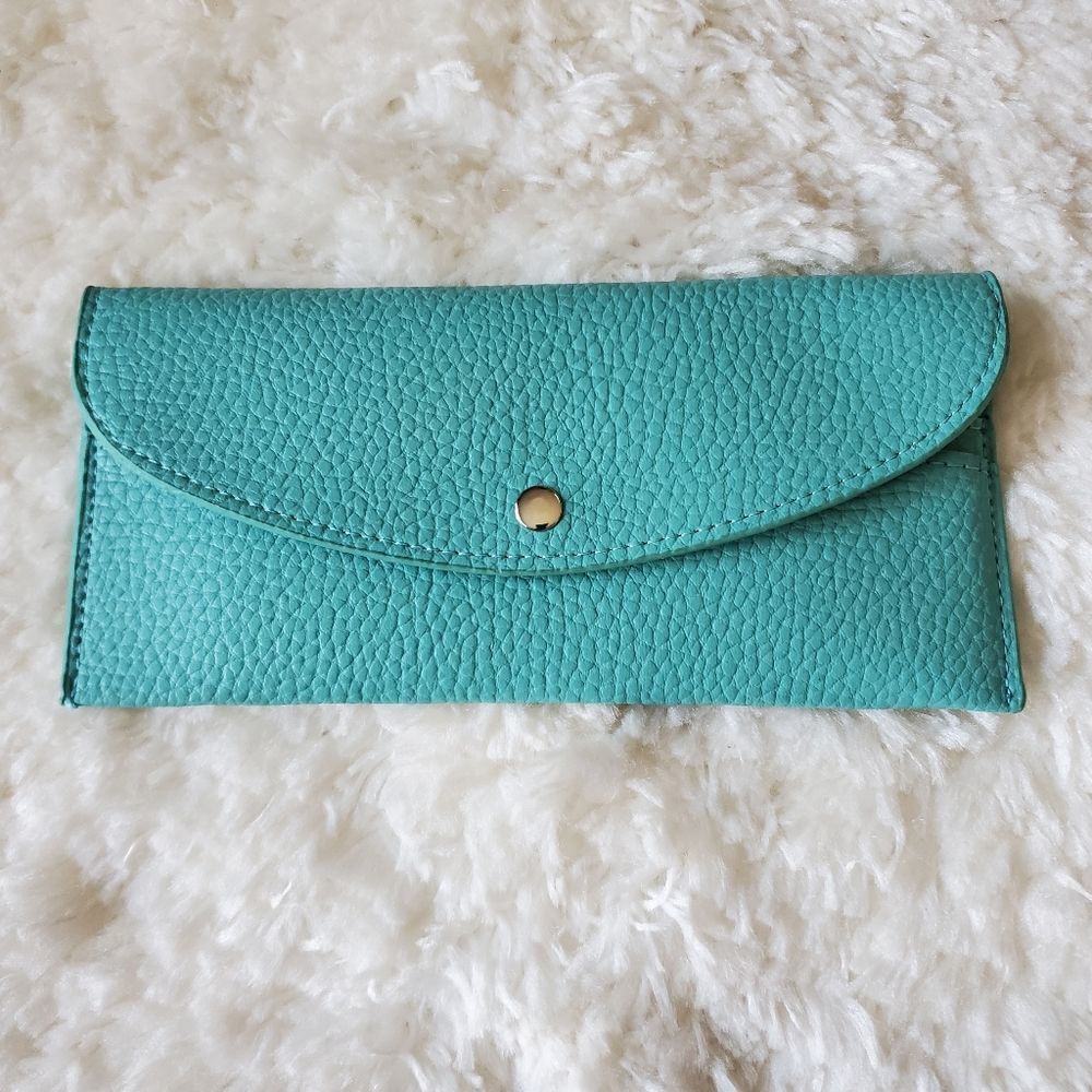Women's Wallet  Faux Leather Green‎